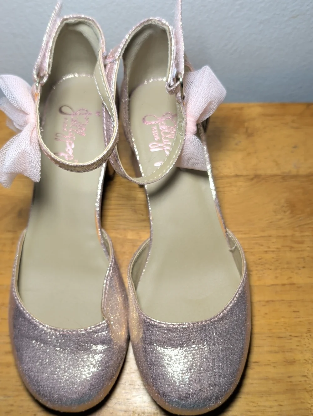 Jellypop Kids Salfina Pink Glitter Shoes with Bow Strap Low Heel Girls Size 2